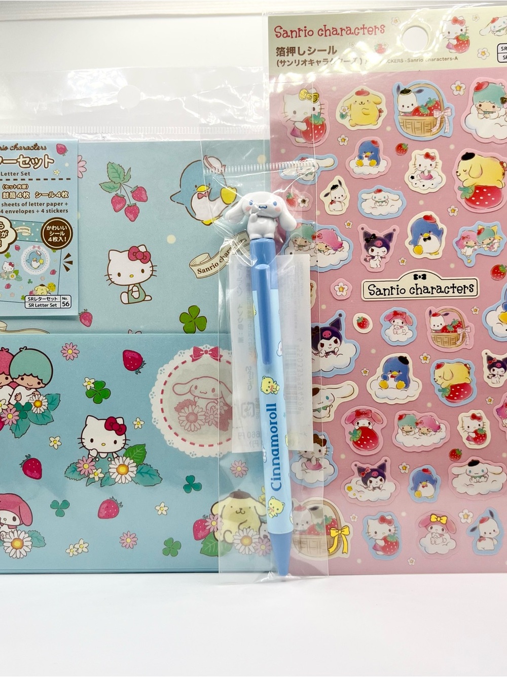 Sanrio Characters Letter Set